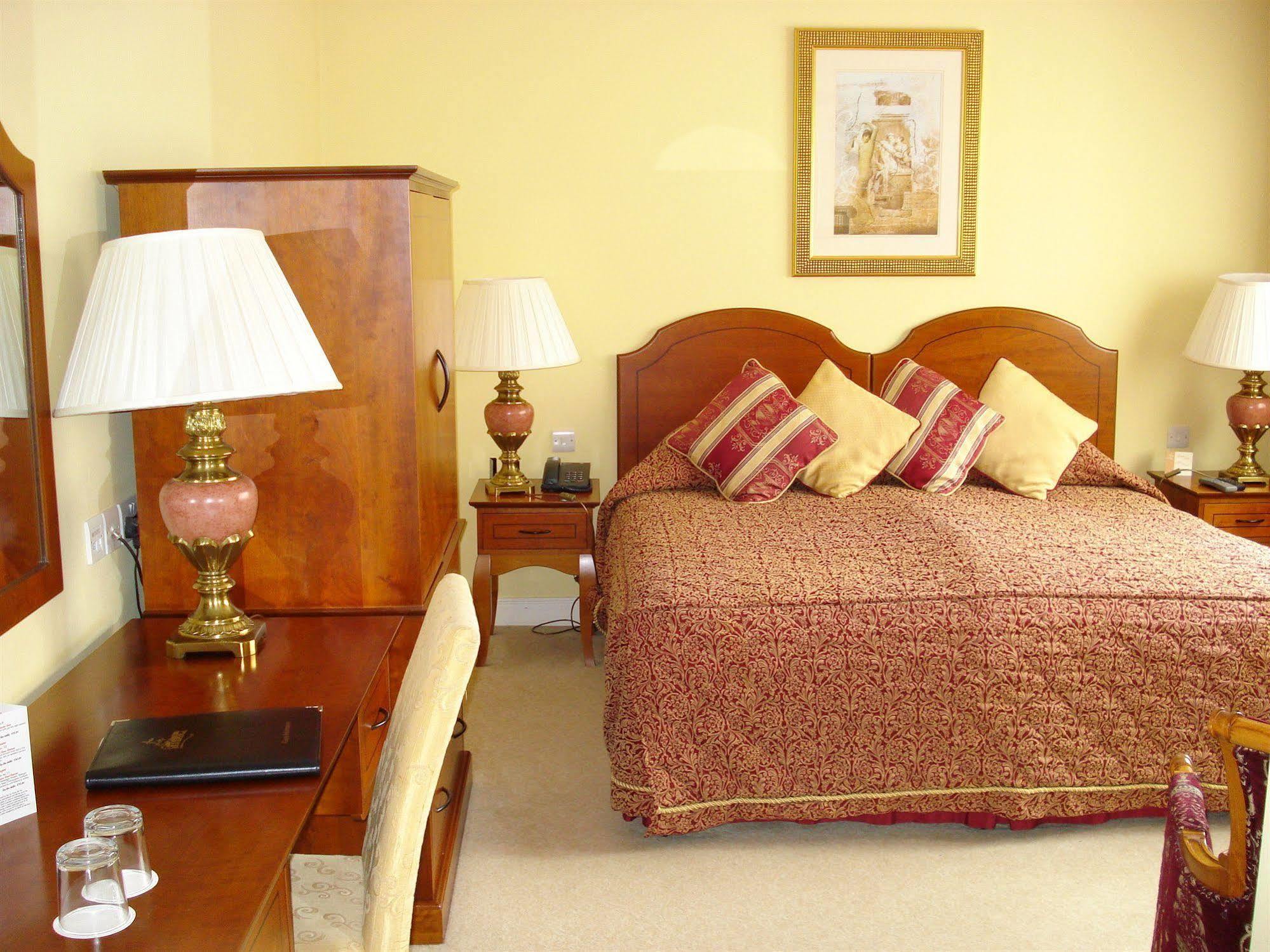 Ashlee Guest house